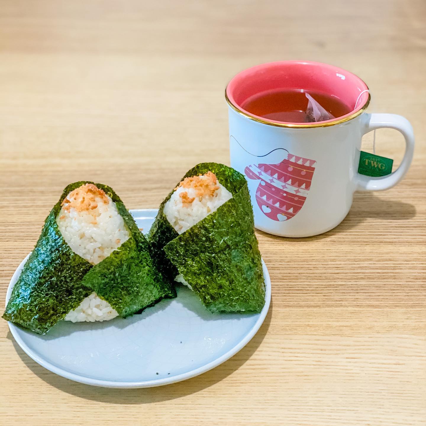 5 分鐘三文魚飯糰 🍙