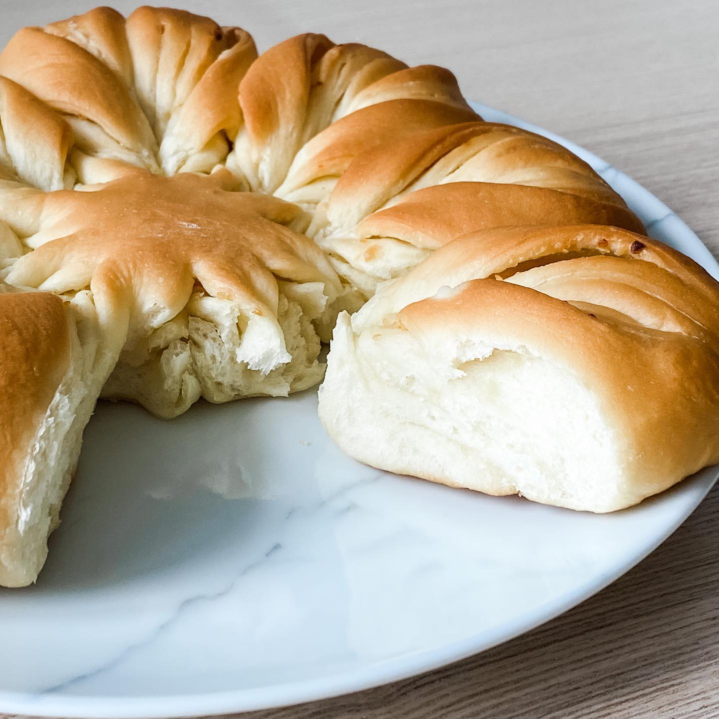 聖誕限定蒜茸牛油雪花包 - step 1