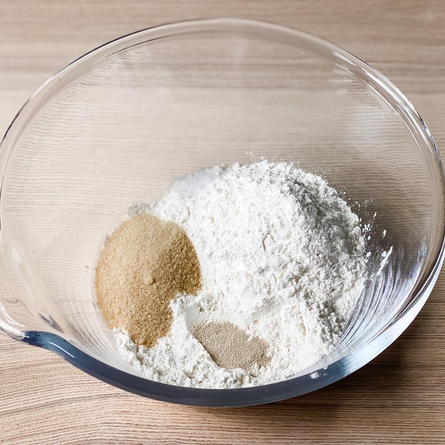 聖誕限定蒜茸牛油雪花包 - step 2