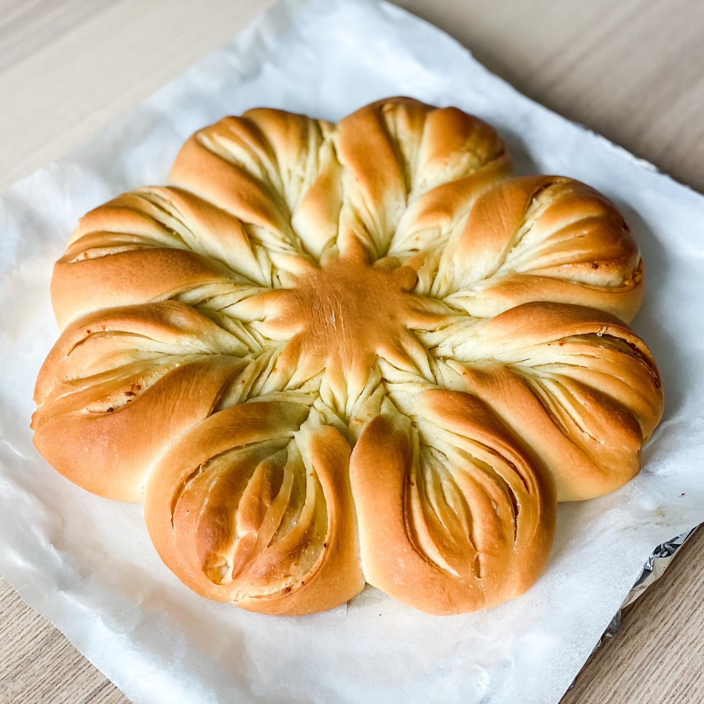 聖誕限定蒜茸牛油雪花包 - step 8