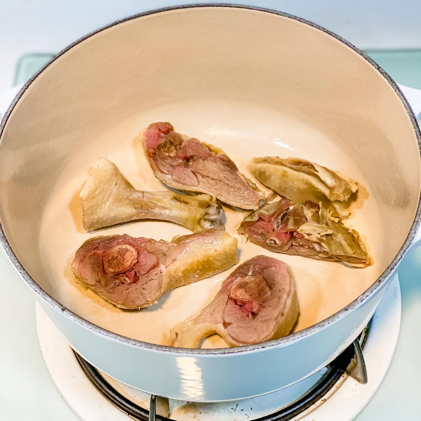 椰汁芋頭臘鴨煲 - step 1