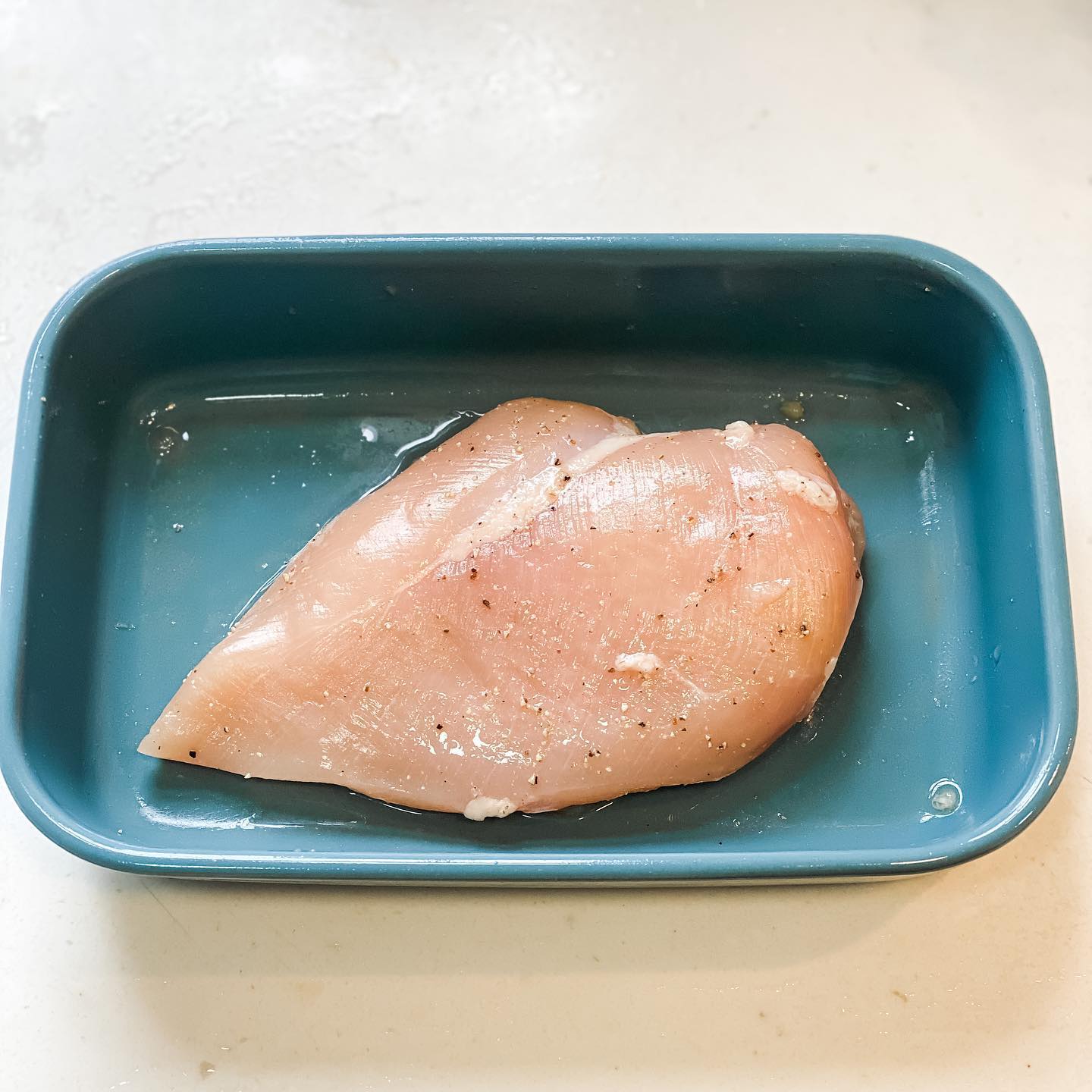 嫩滑juicy雞胸肉 — 乾式鹽漬法 - step 1