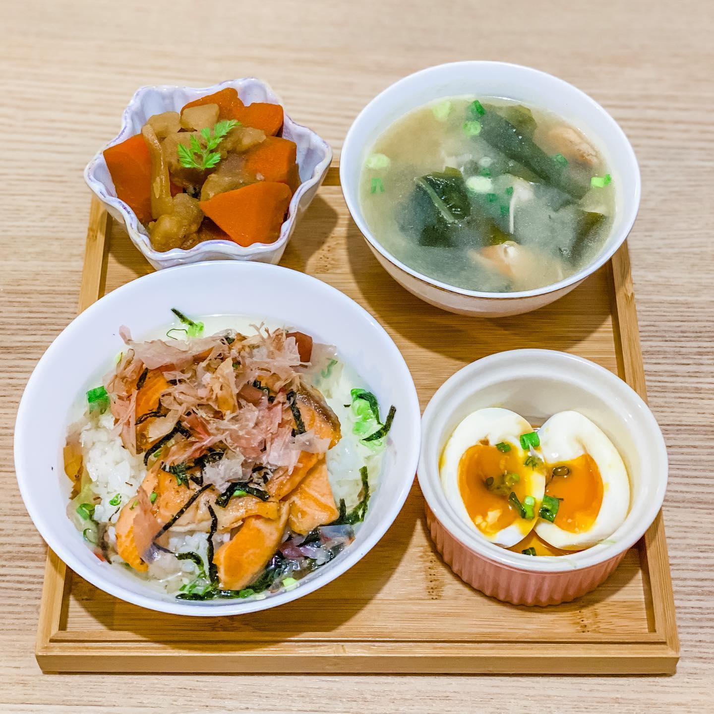 日式三文魚茶漬飯