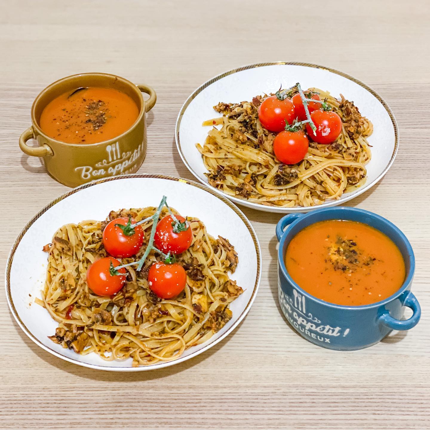 香辣欖油蒜片沙甸魚炒扁意粉