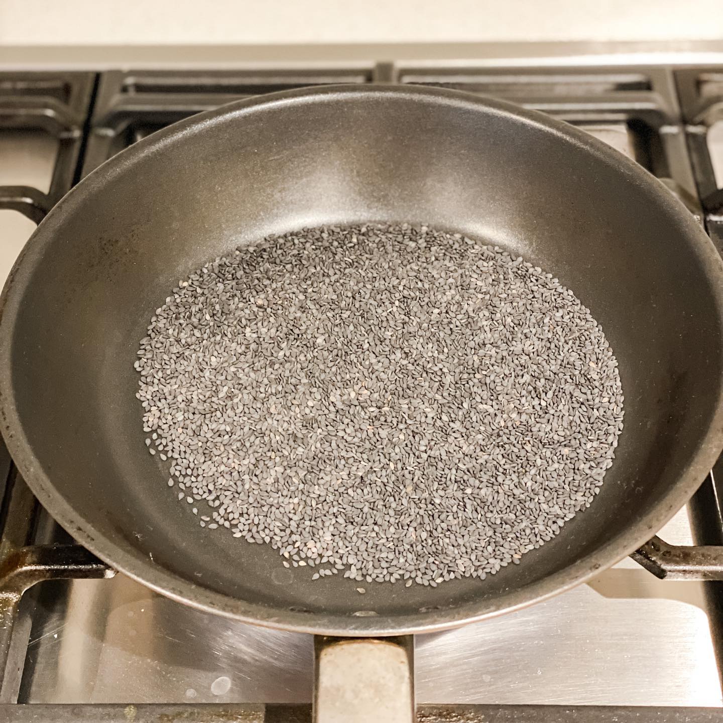 自製流心芝麻餡 豆腐湯圓 - step 2