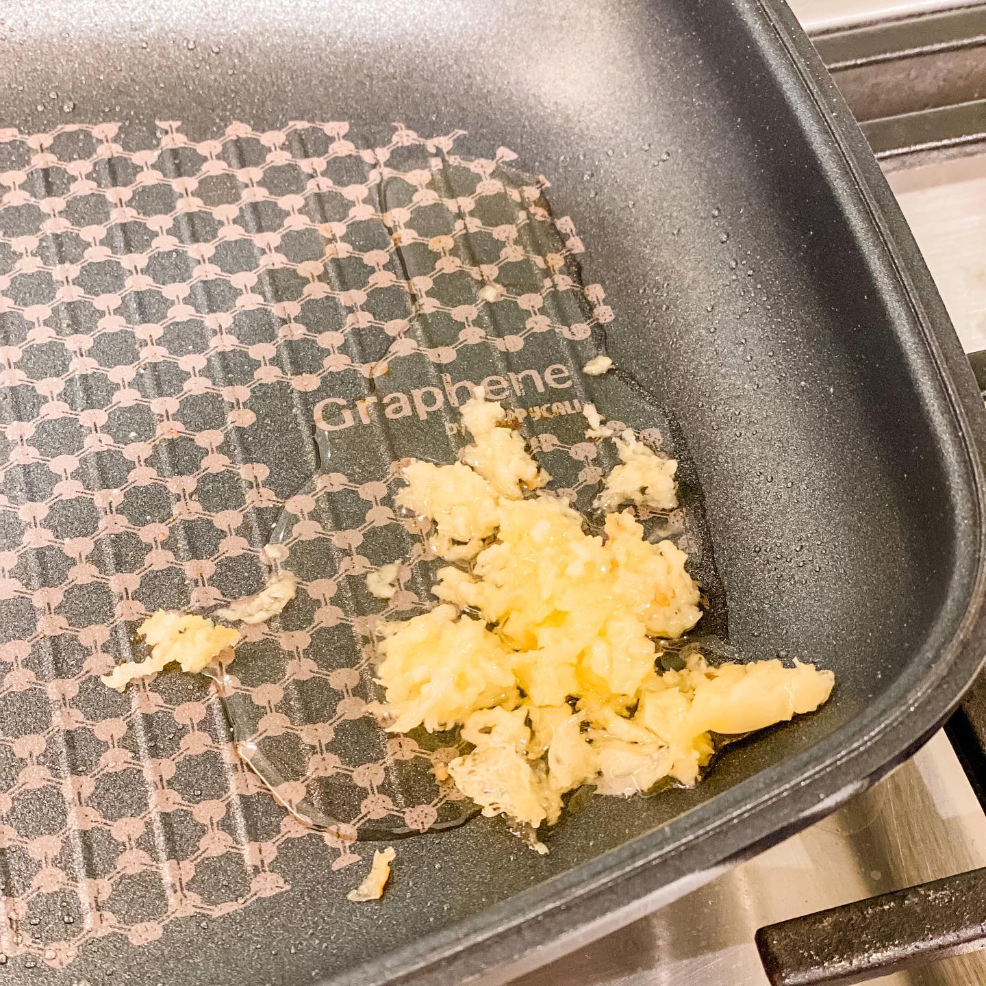 金銀蒜粉絲蒸扇貝 - step 3