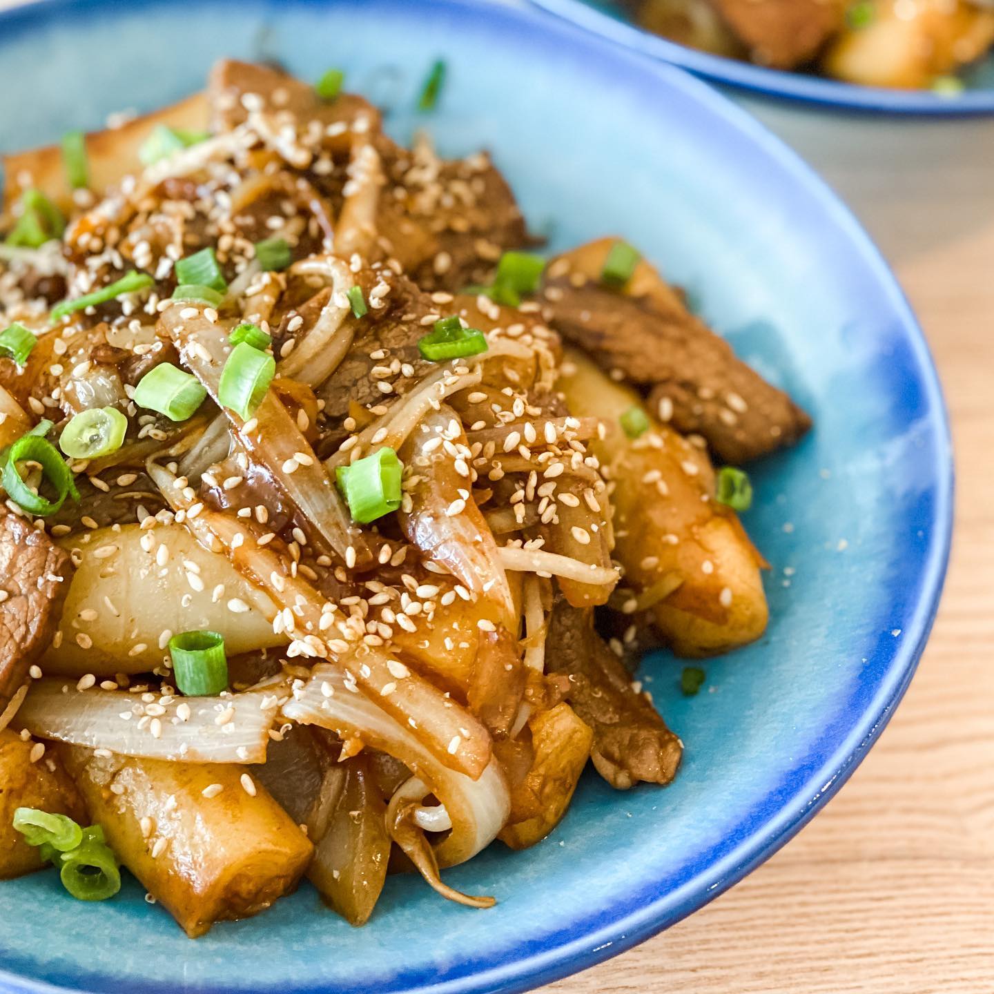 Stir-Fry Beef Rice Noodles Roll (Cheung Fun)