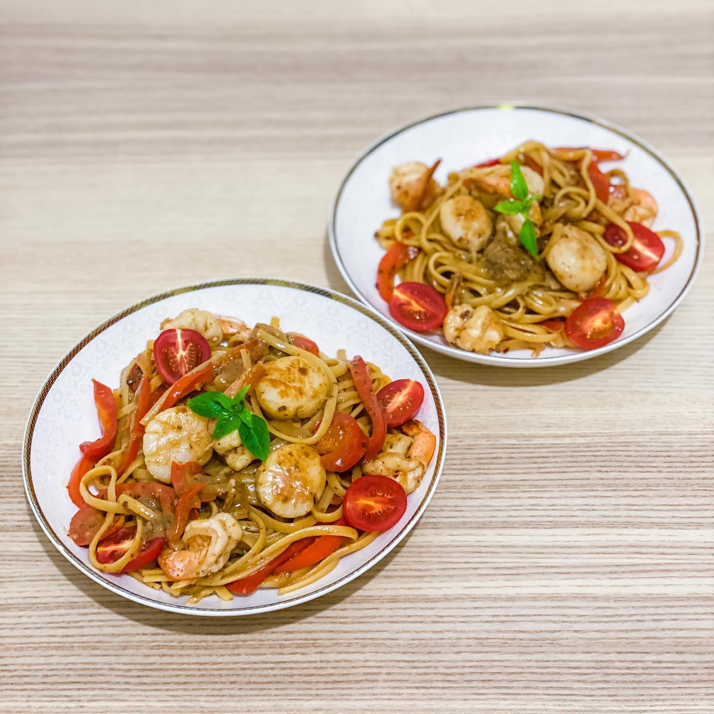 冬陰功海鮮炒意大利粉 - step 1